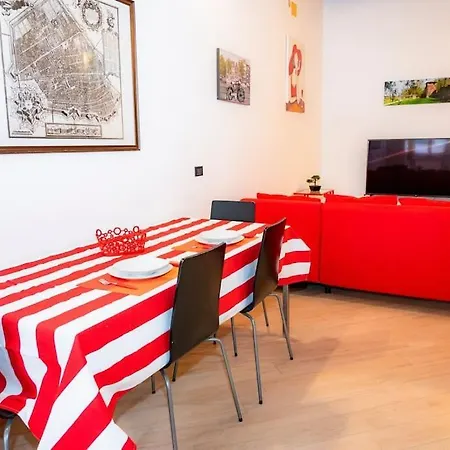 Apartment Medieval Centre - Modern With Ac, Smart Tv & Wifi